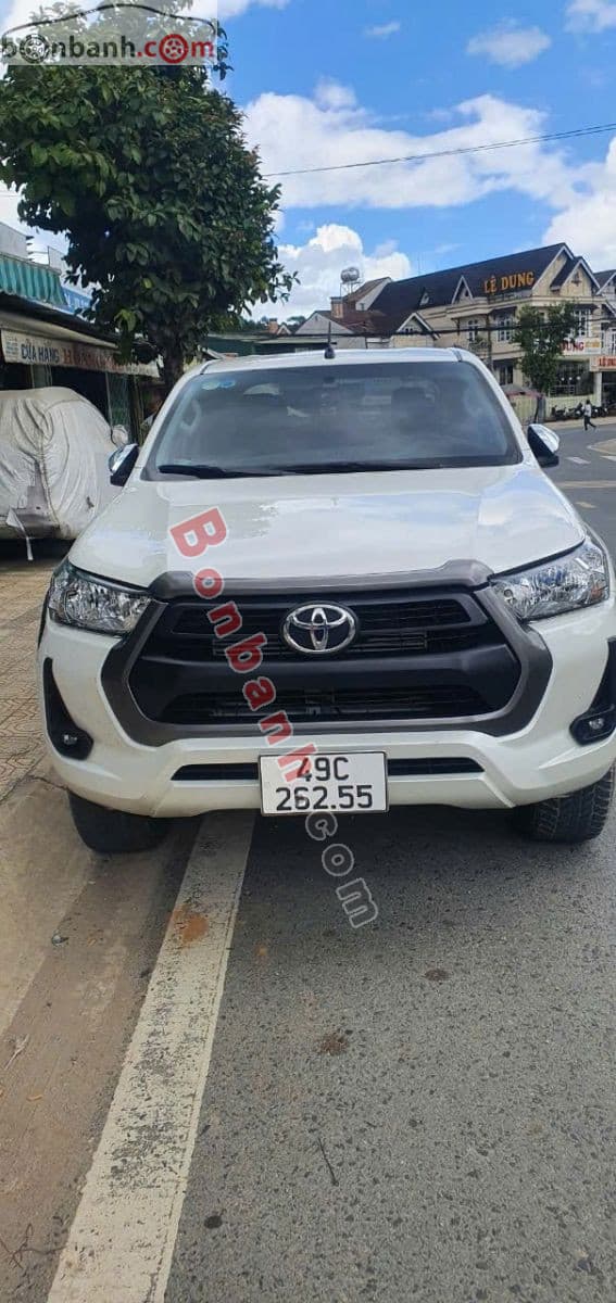 2021 Toyota Hilux 2.4L 4x2 AT