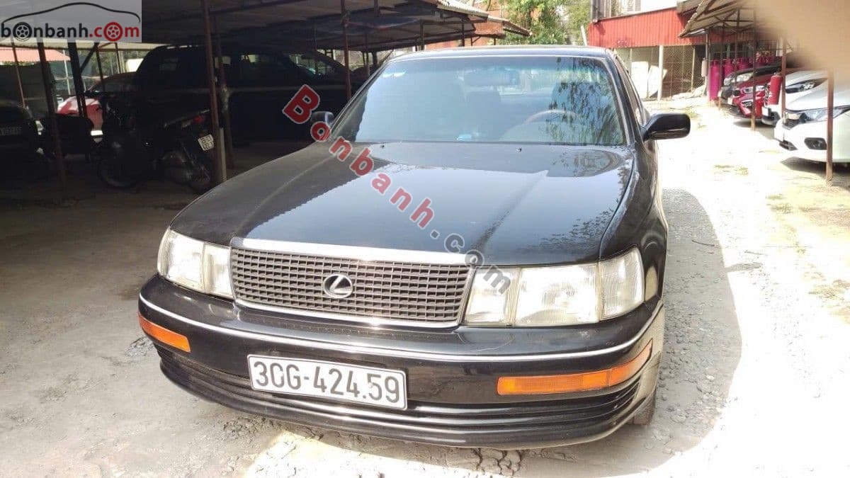 1995 Lexus LS 400