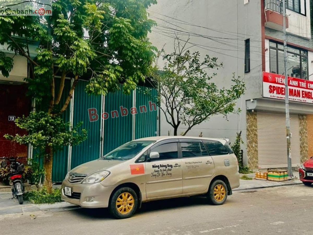2010 Toyota Innova G