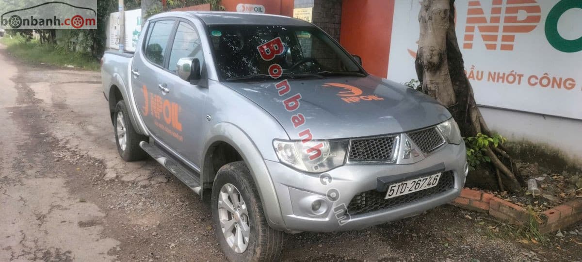 2013 Mitsubishi Triton GLS 4x4 MT