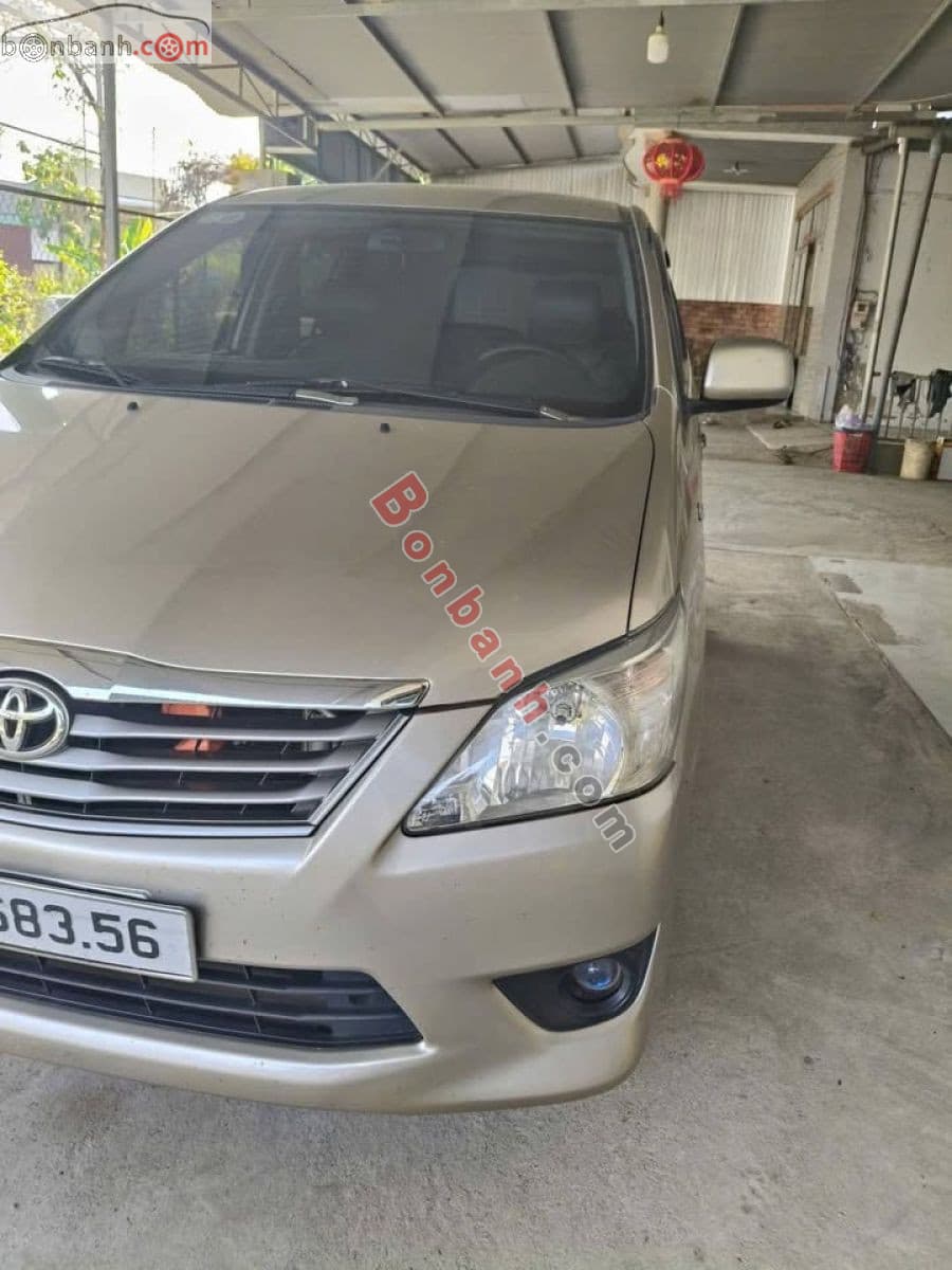 2013 Toyota Innova 2.0E
