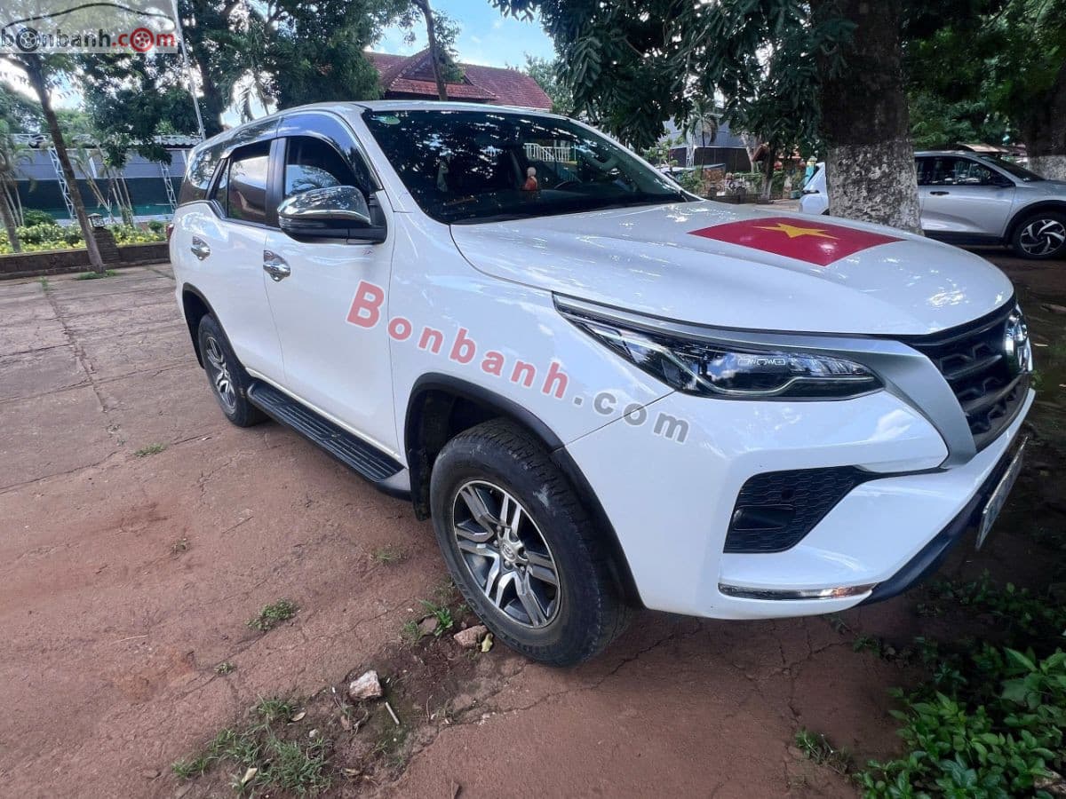 2021 Toyota Fortuner 2.4G 4x2 MT