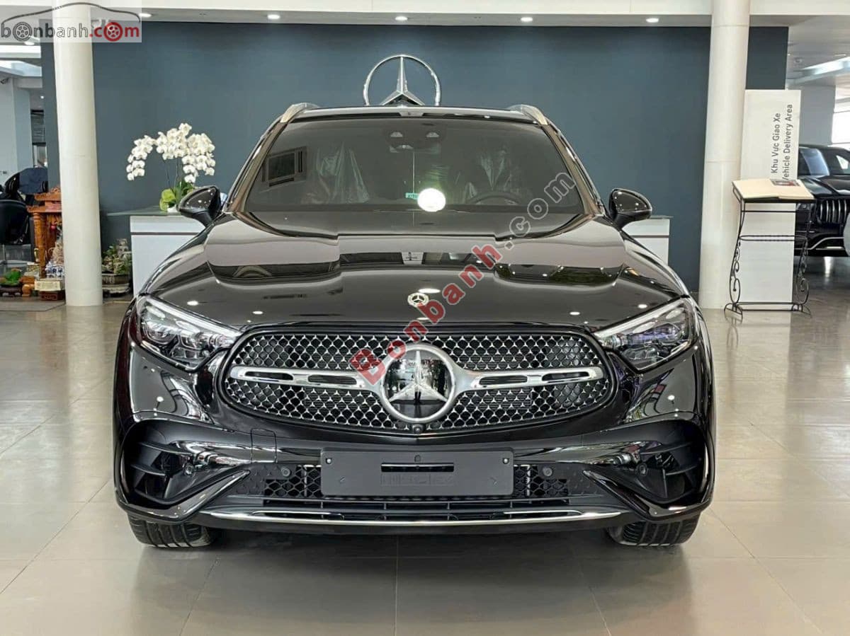 2026 Mercedes-Benz GLC 300 4Matic
