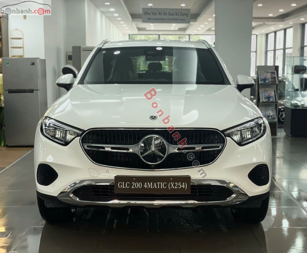 2026 Mercedes-Benz GLC 200 4Matic