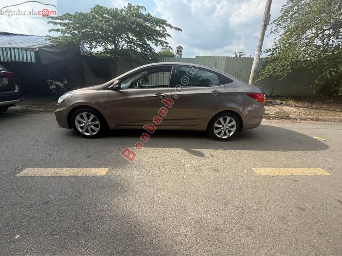 2011 Hyundai Accent 1.4 AT - ảnh nhỏ 2