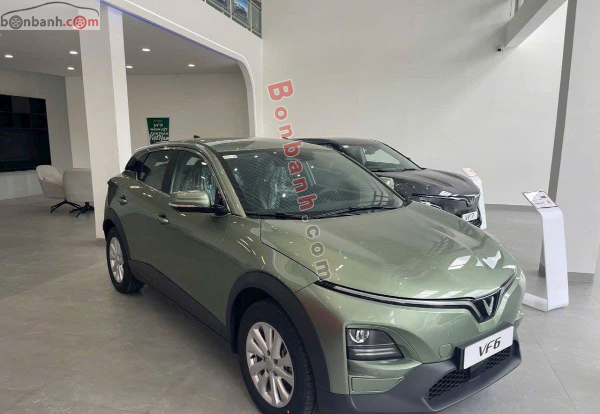 2026 VinFast VF6 Eco