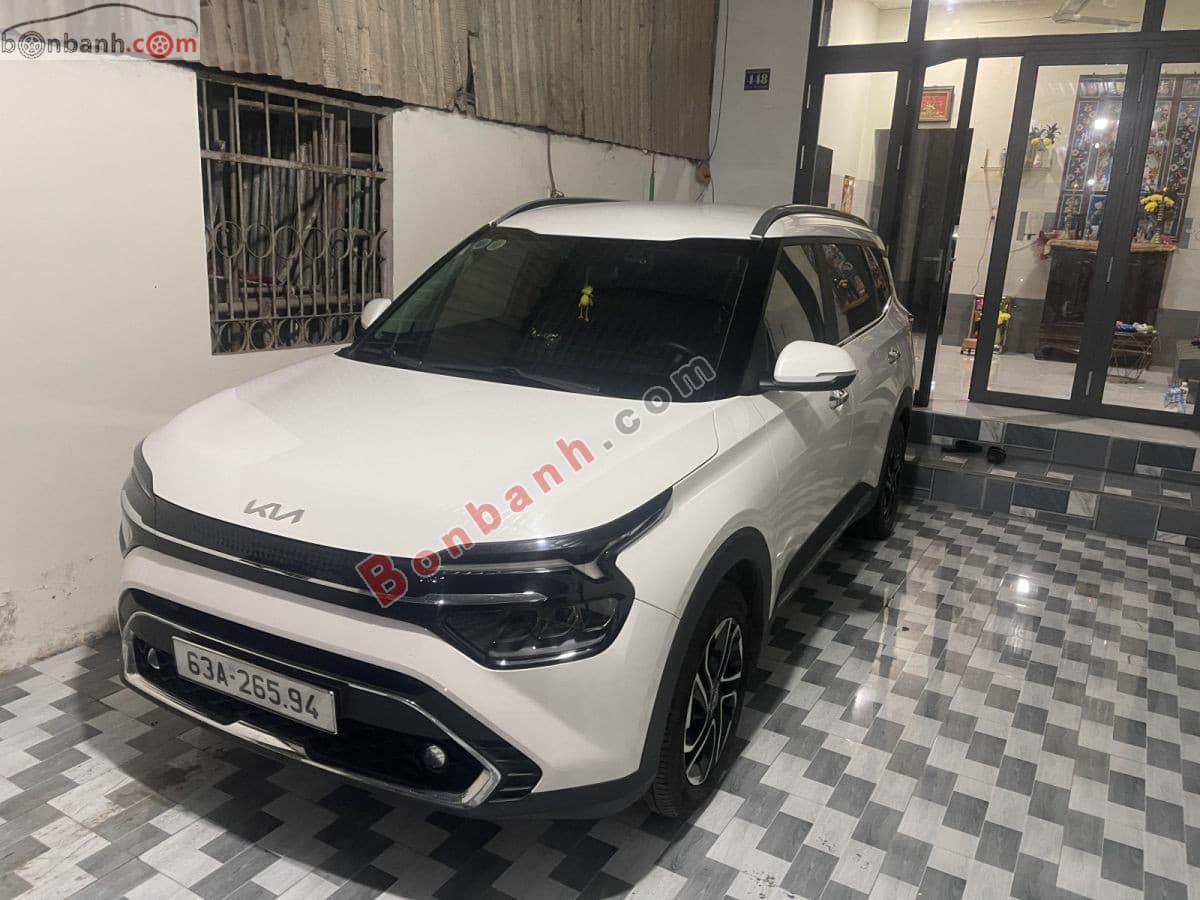 2023 Kia Carens 1.5G Luxury