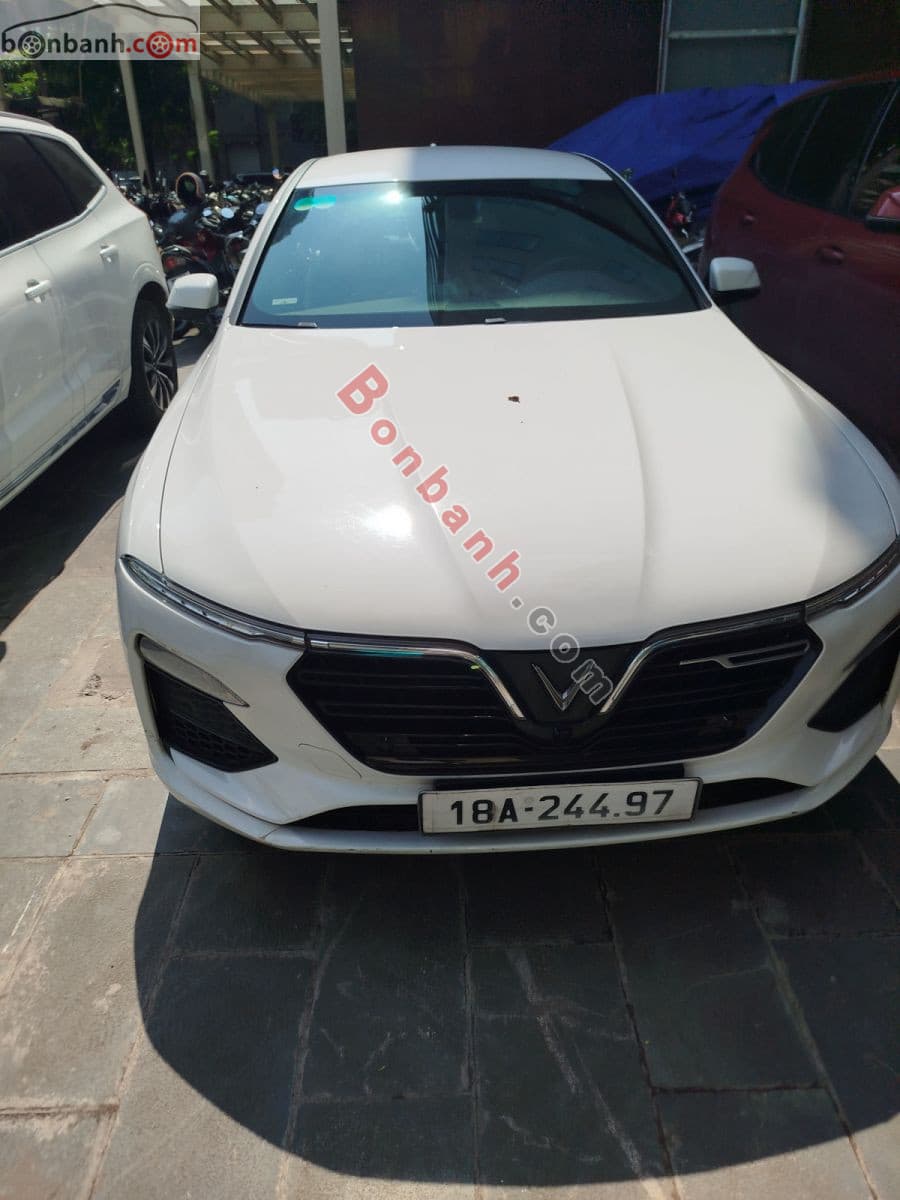 2021 VinFast Lux A 2.0 Base 2.0 AT