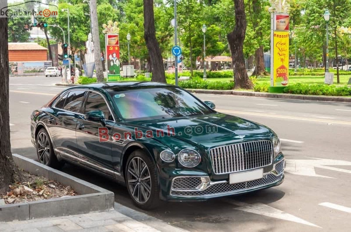 2021 Bentley Flying Spur V8
