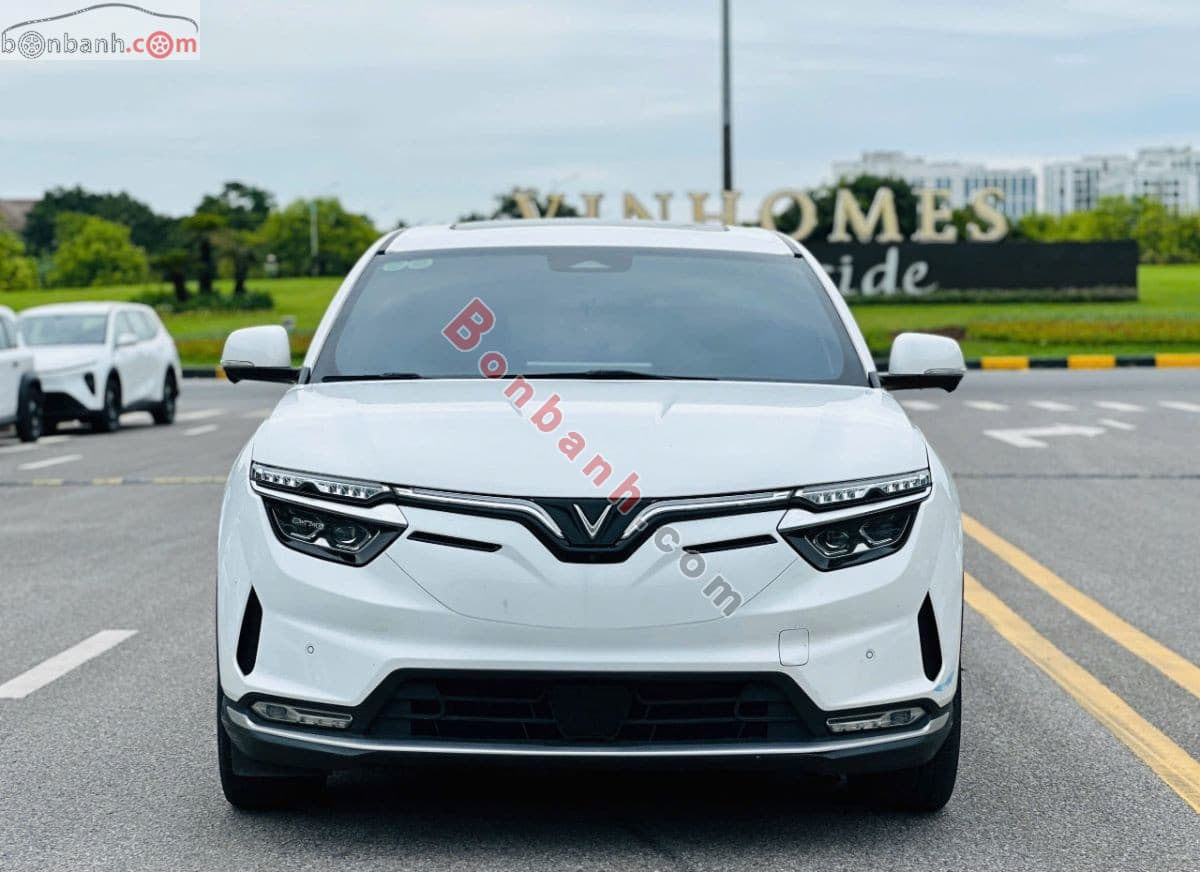 2022 VinFast VF8 Plus AWD