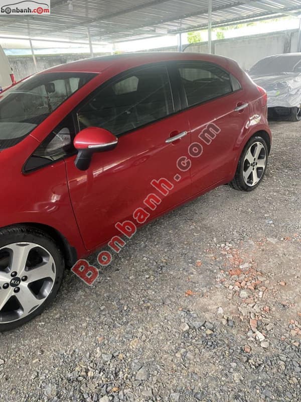 2013 Kia Rio 1.4 AT