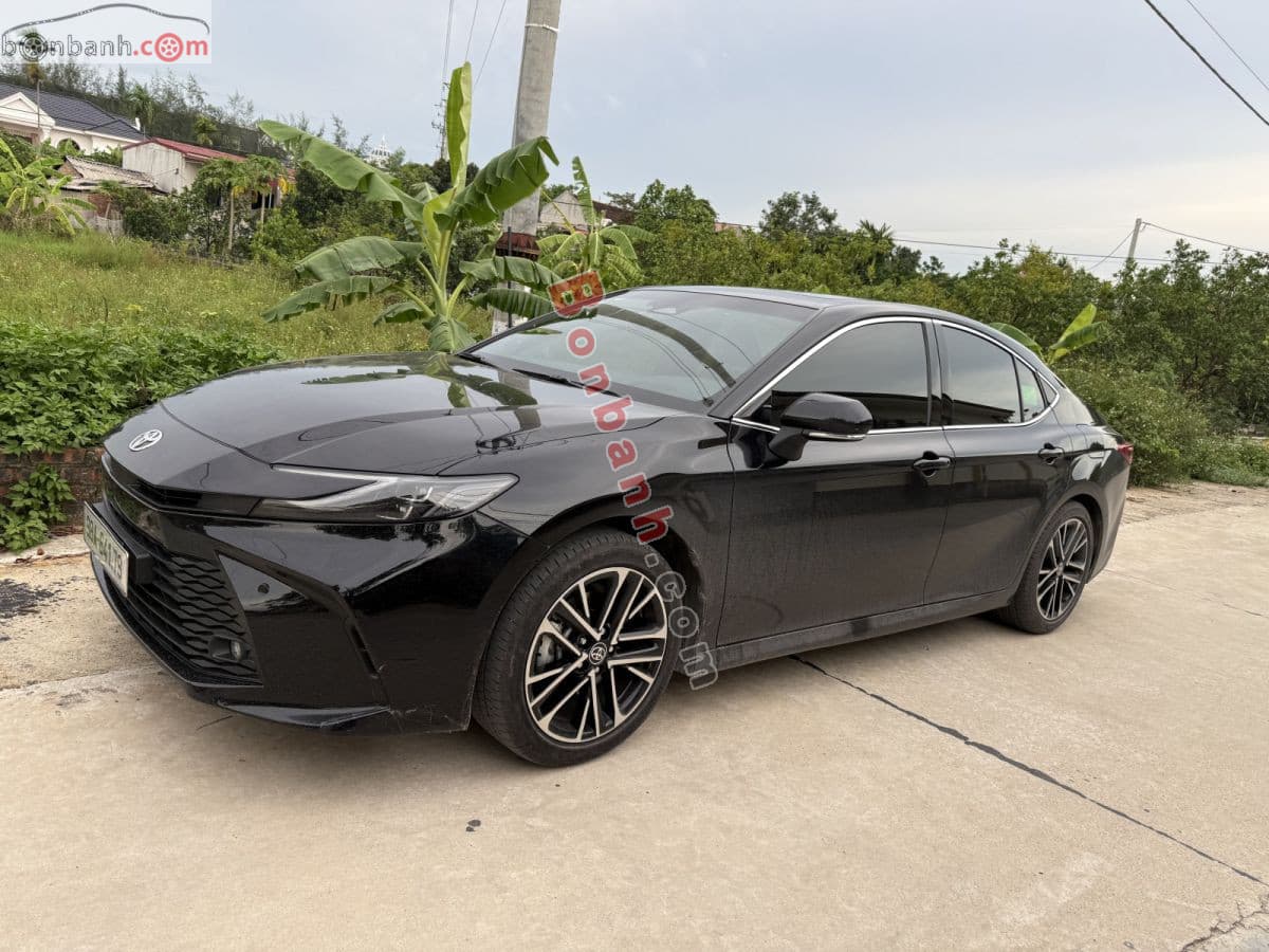 2025 Toyota Camry 2.0Q
