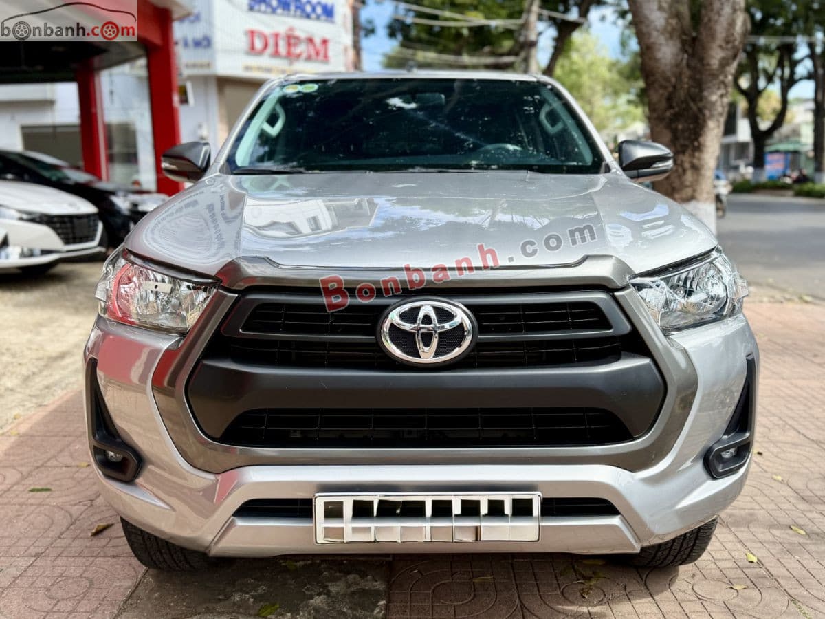 2020 Toyota Hilux 2.4L 4x2 MT