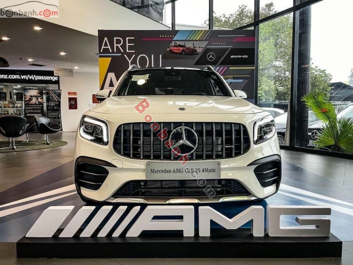 2025 Mercedes-Benz GLB 35 4Matic