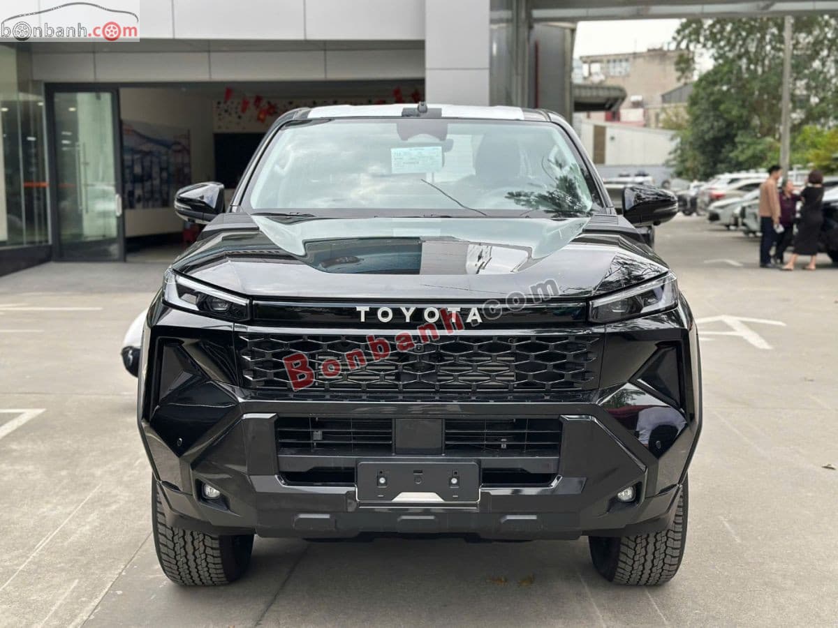 2026 Toyota Hilux Trailhunter 2.8L 4x4 AT