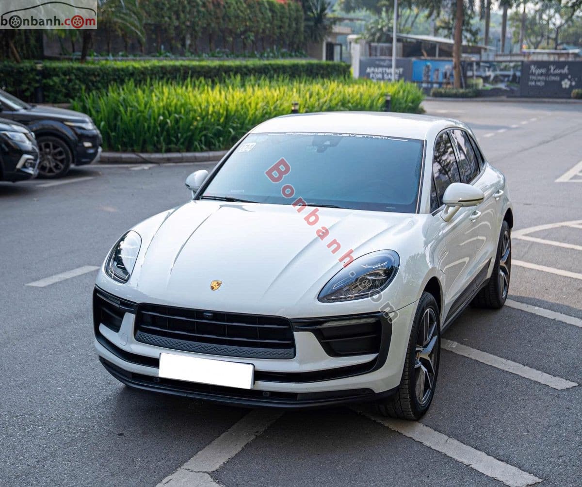 2022 Porsche Macan 2.0 - Image 1