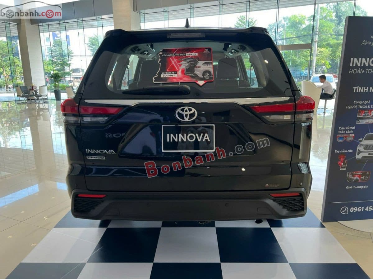 2025 Toyota Innova Cross 2.0 CVT - ảnh nhỏ 5