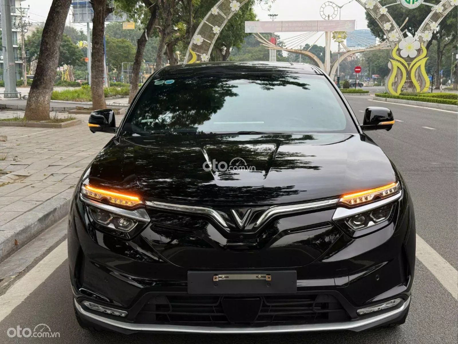 2025 VinFast VF8 Plus