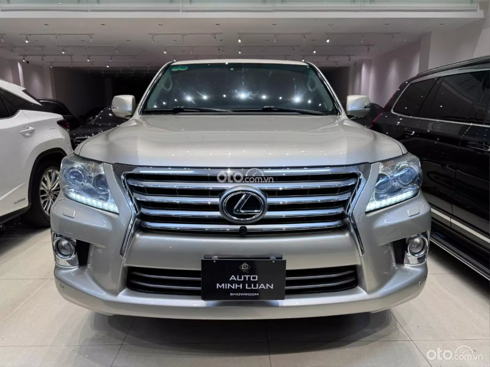 2013 Lexus LX 570