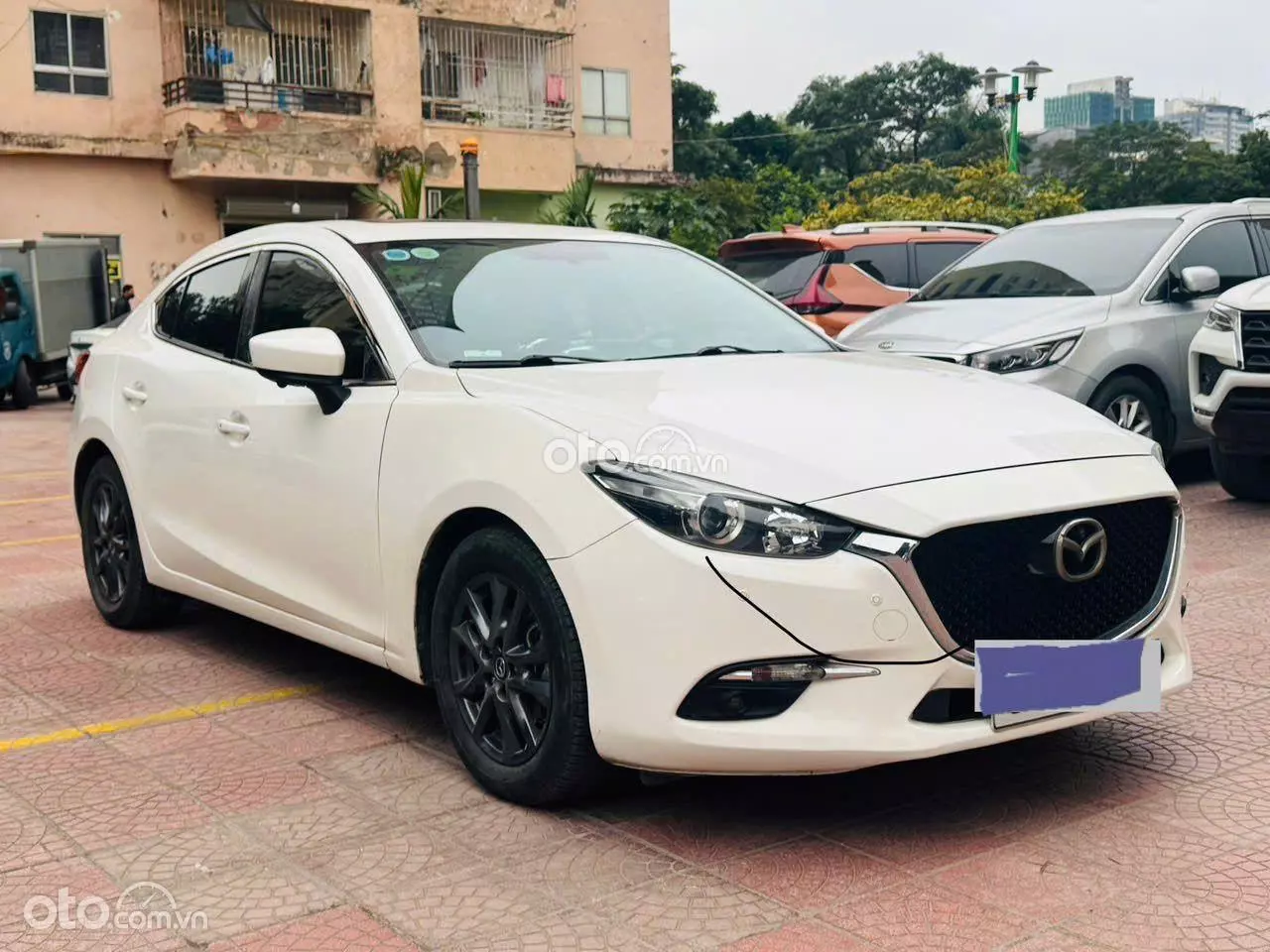 2018 Mazda 3 1.5L Sedan