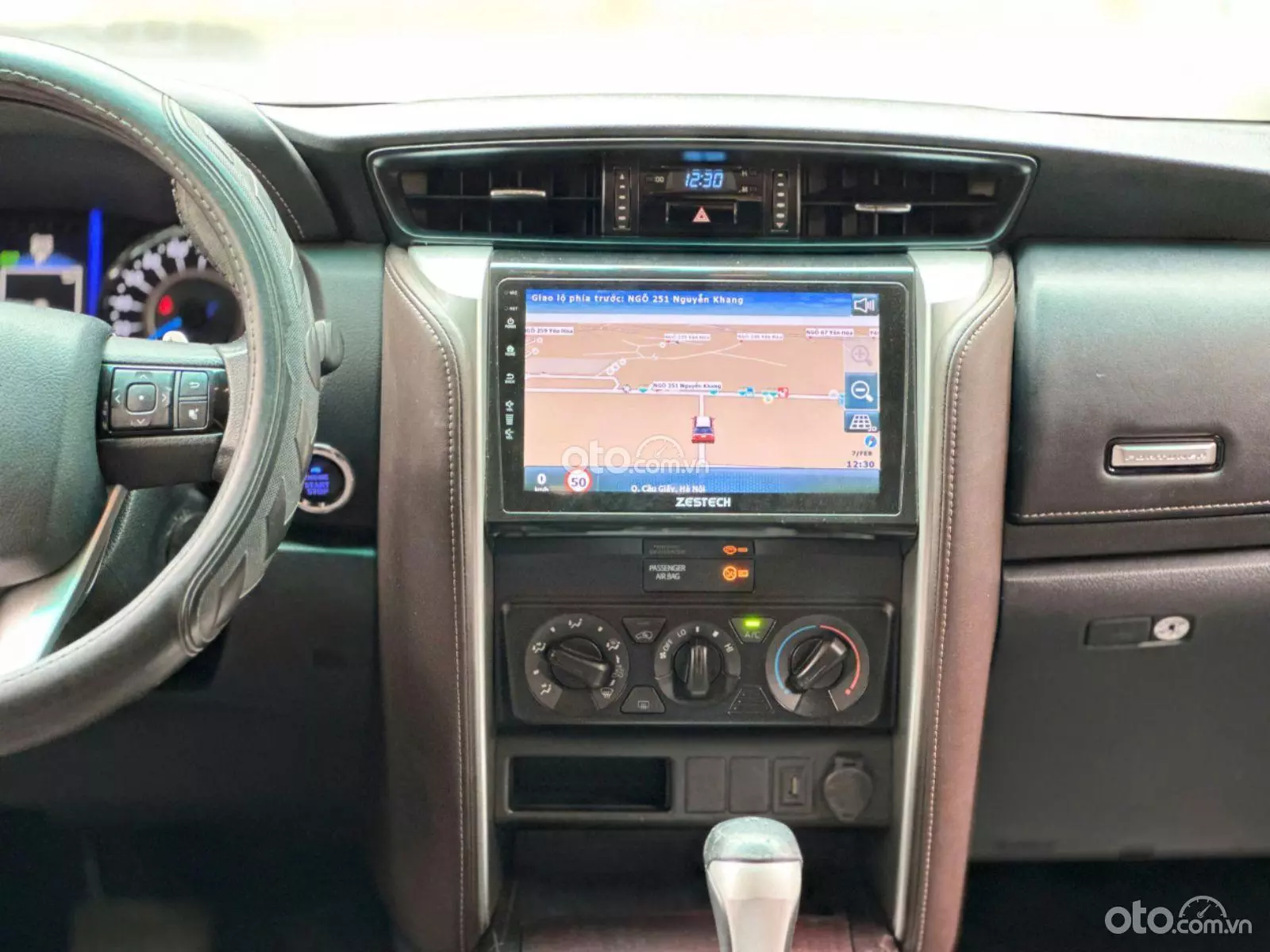2018 Toyota Fortuner 2.4G 4x2 AT - ảnh nhỏ 10