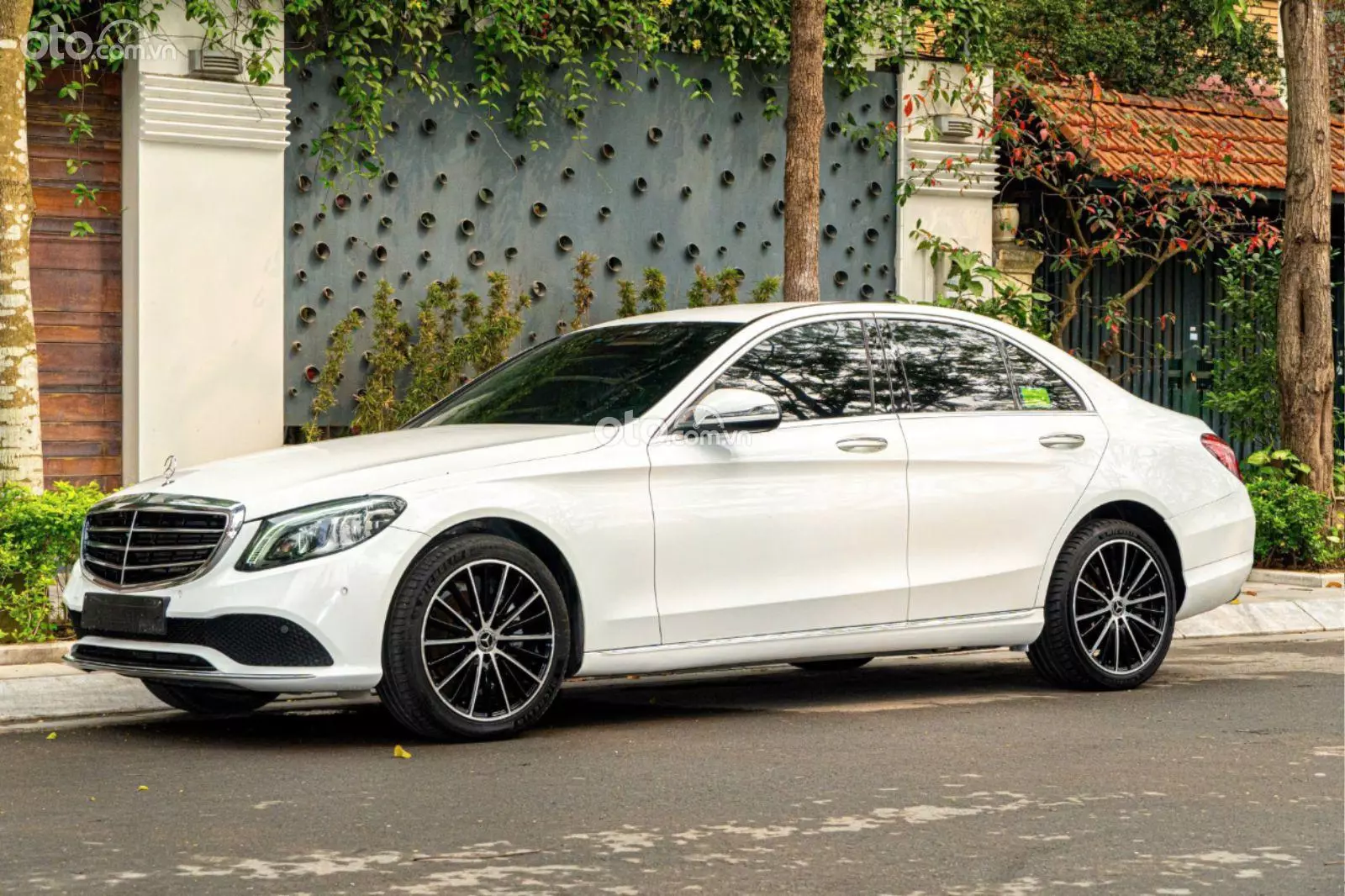 2021 Mercedes-Benz C200 Exclusive - ảnh nhỏ 2