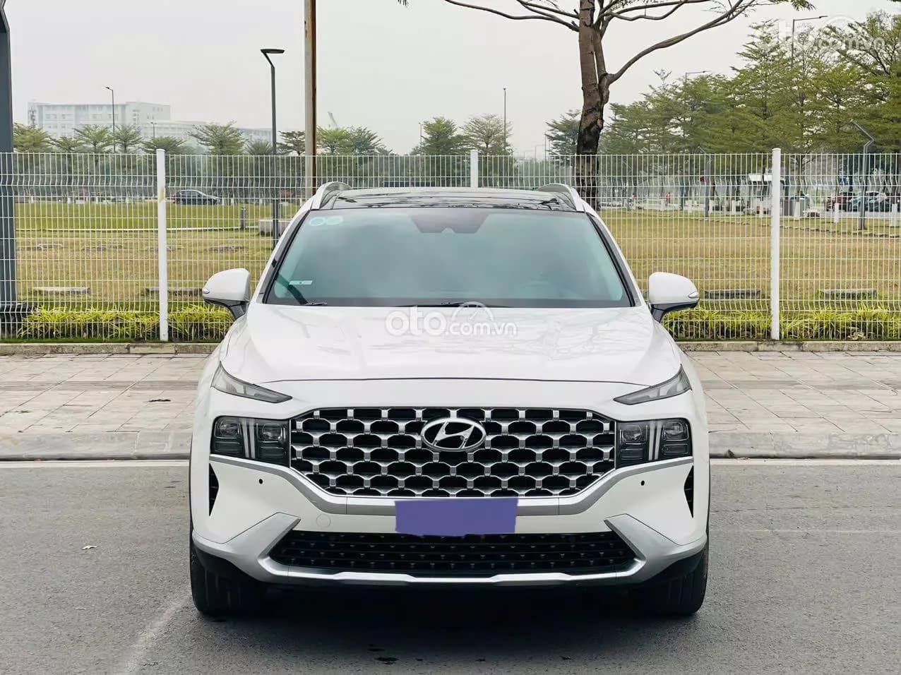 2022 Hyundai Santa Fe 2.2 Dầu Cao cấp