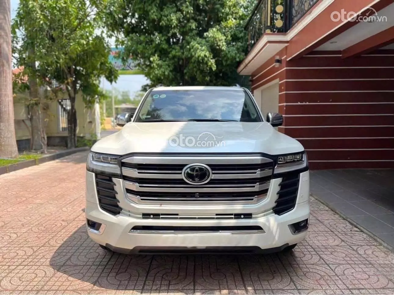 2025 Toyota Land Cruiser V6 3.5L TURBO