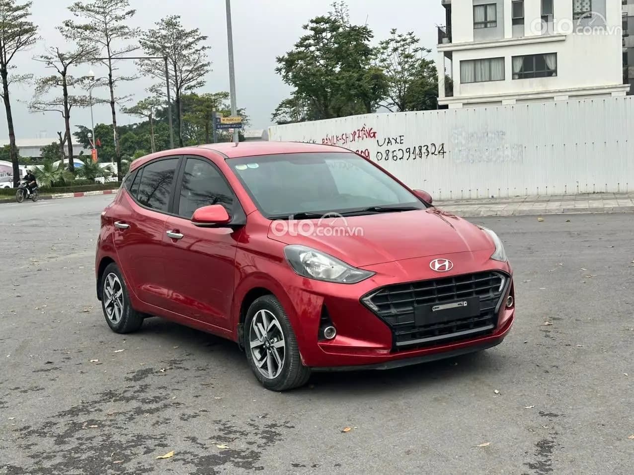 2022 Hyundai Grand i10 Hatchback 1.2 AT