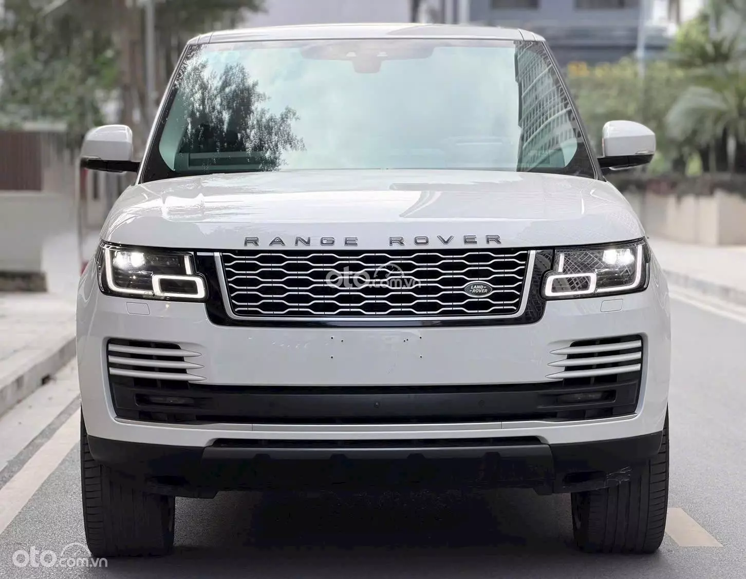 2019 Land Rover Range Rover Vogue LWB 3.0P 360PS - Image 1