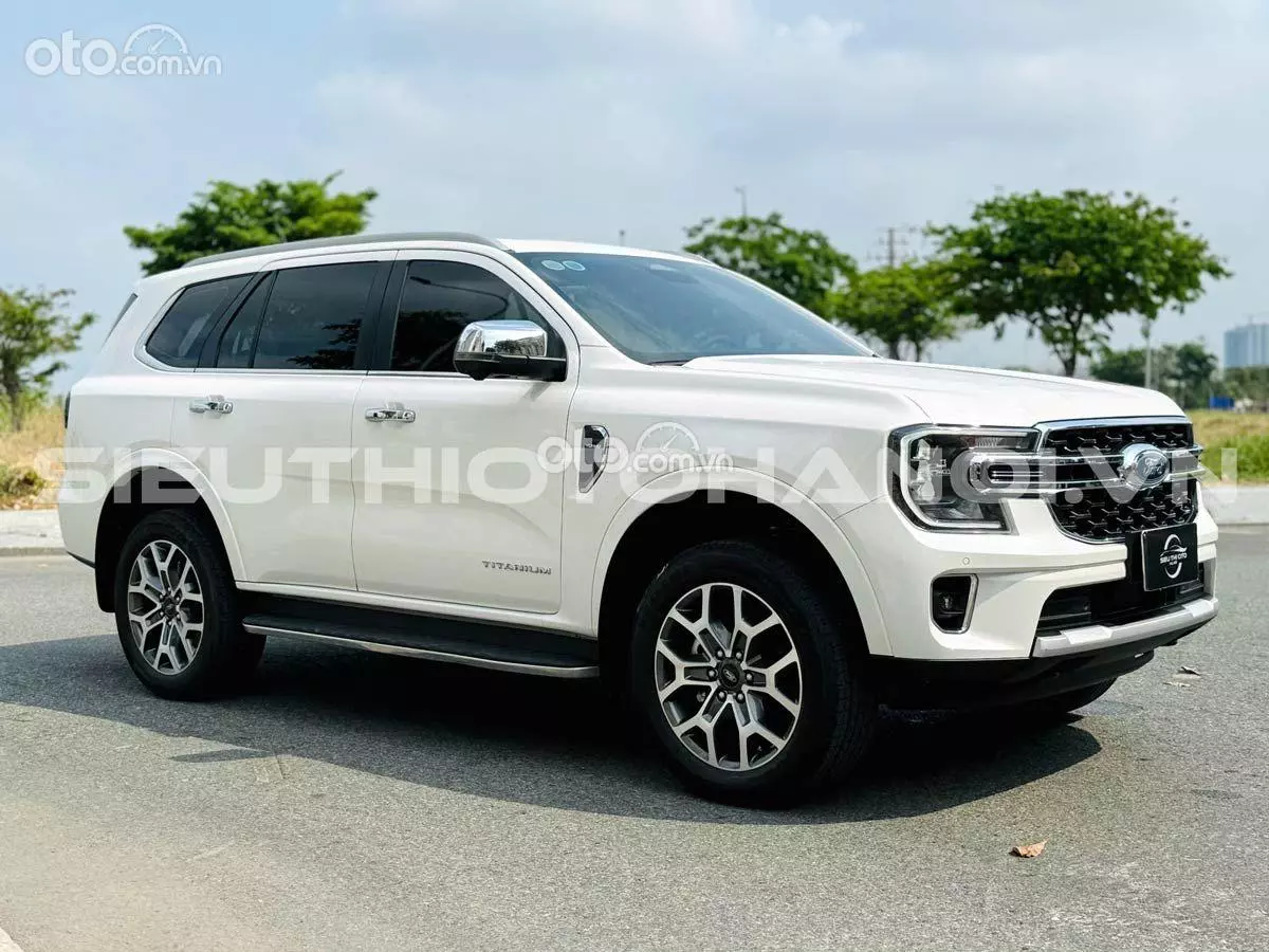 2023 Ford Everest Titanium 2.0 AT 4x2