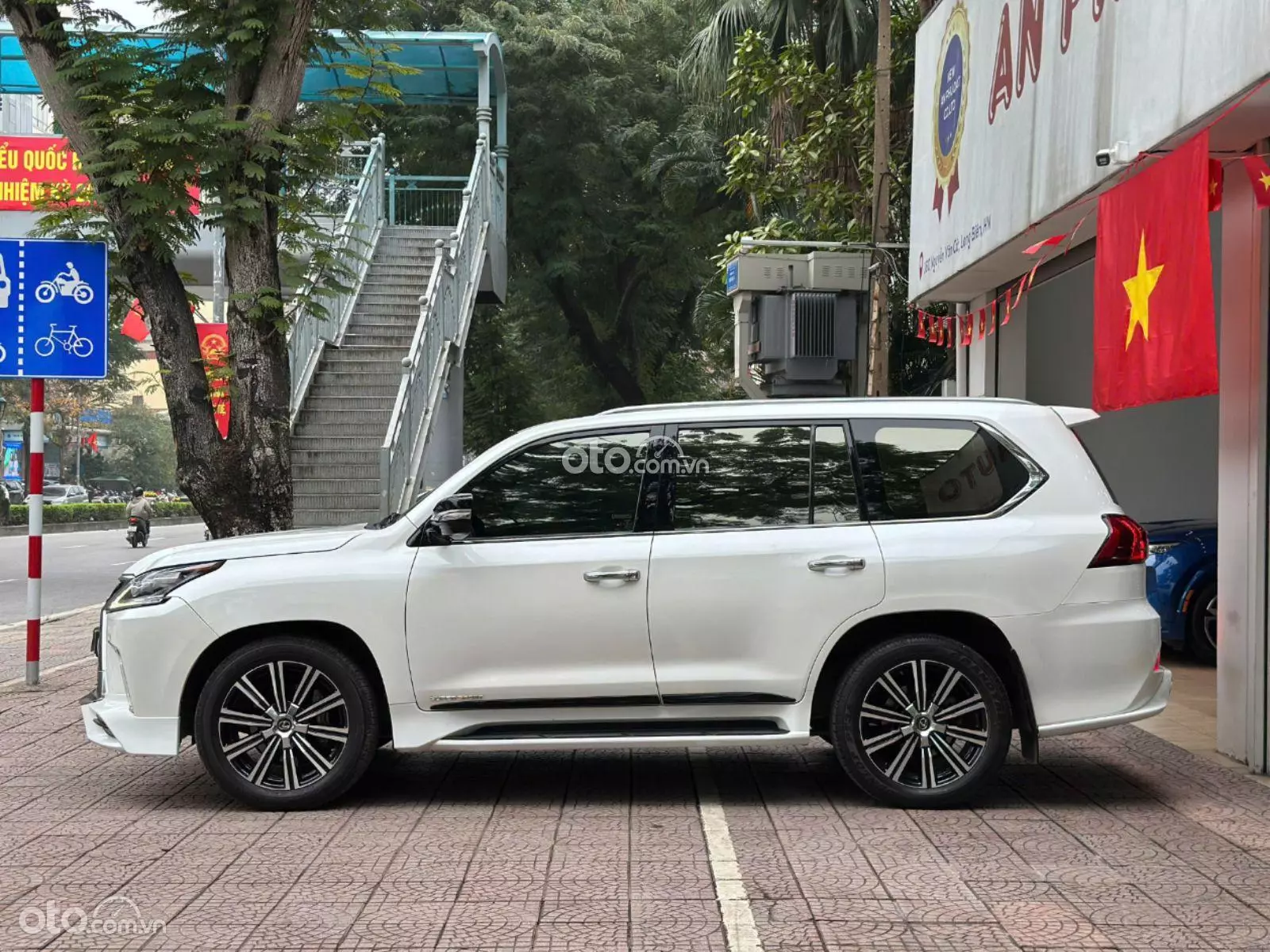 2019 Lexus LX 570 MBS - ảnh nhỏ 4