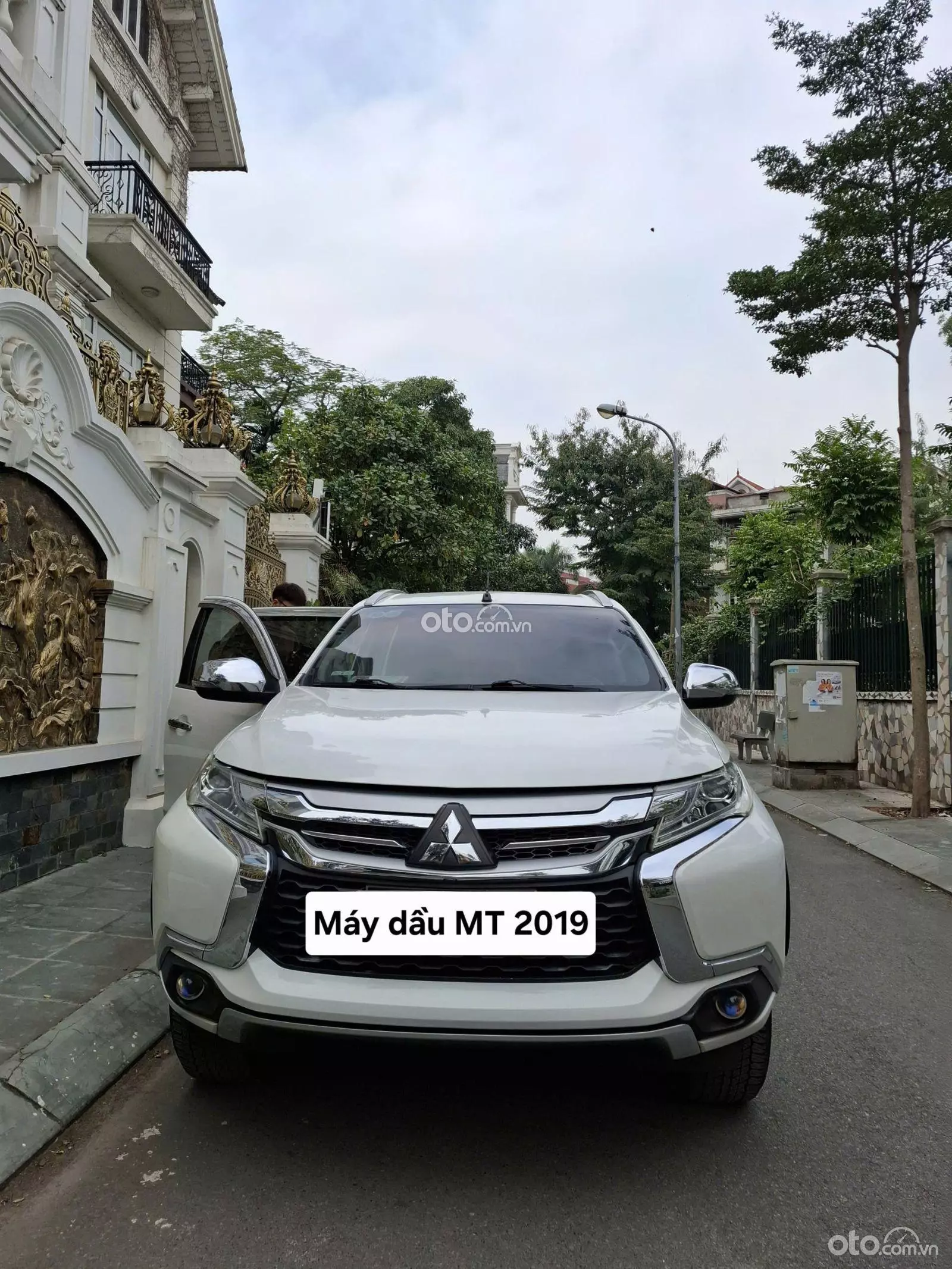 2019 Mitsubishi Pajero Sport D 4x2 MT