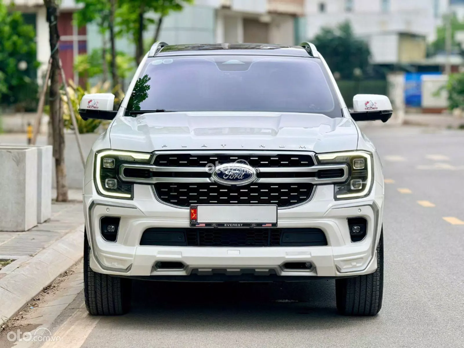 2025 Ford Everest Platinum 2.0L 4x4 AT