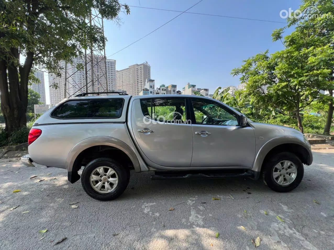 2009 Mitsubishi Triton