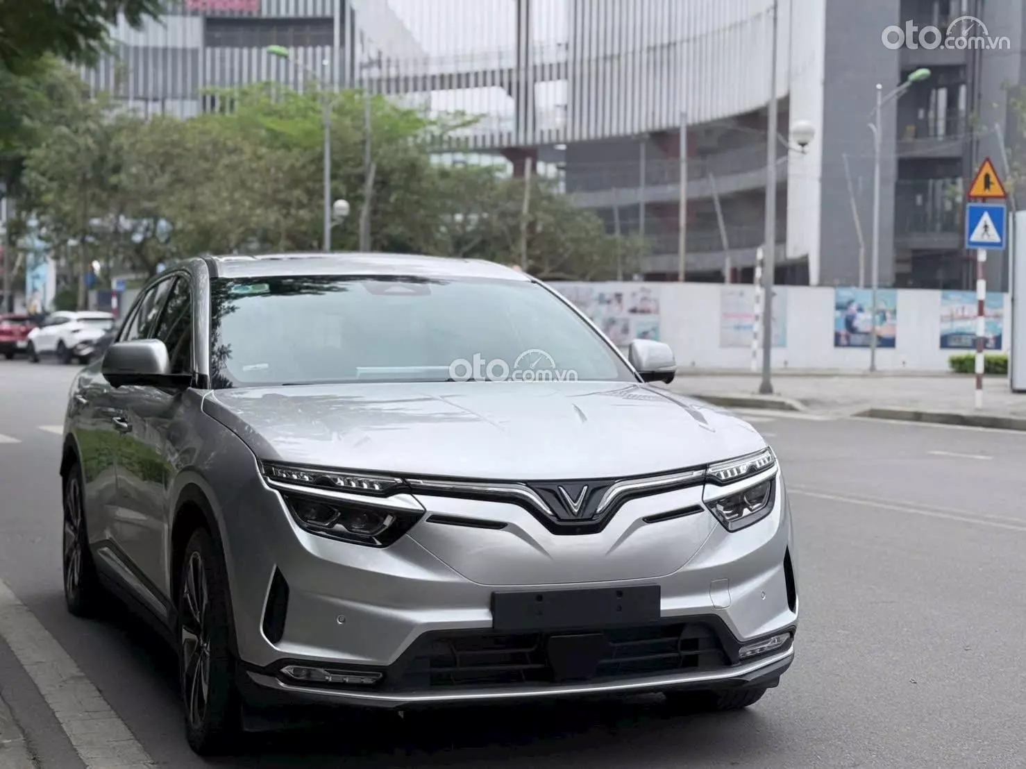 2023 VinFast VF8 Plus
