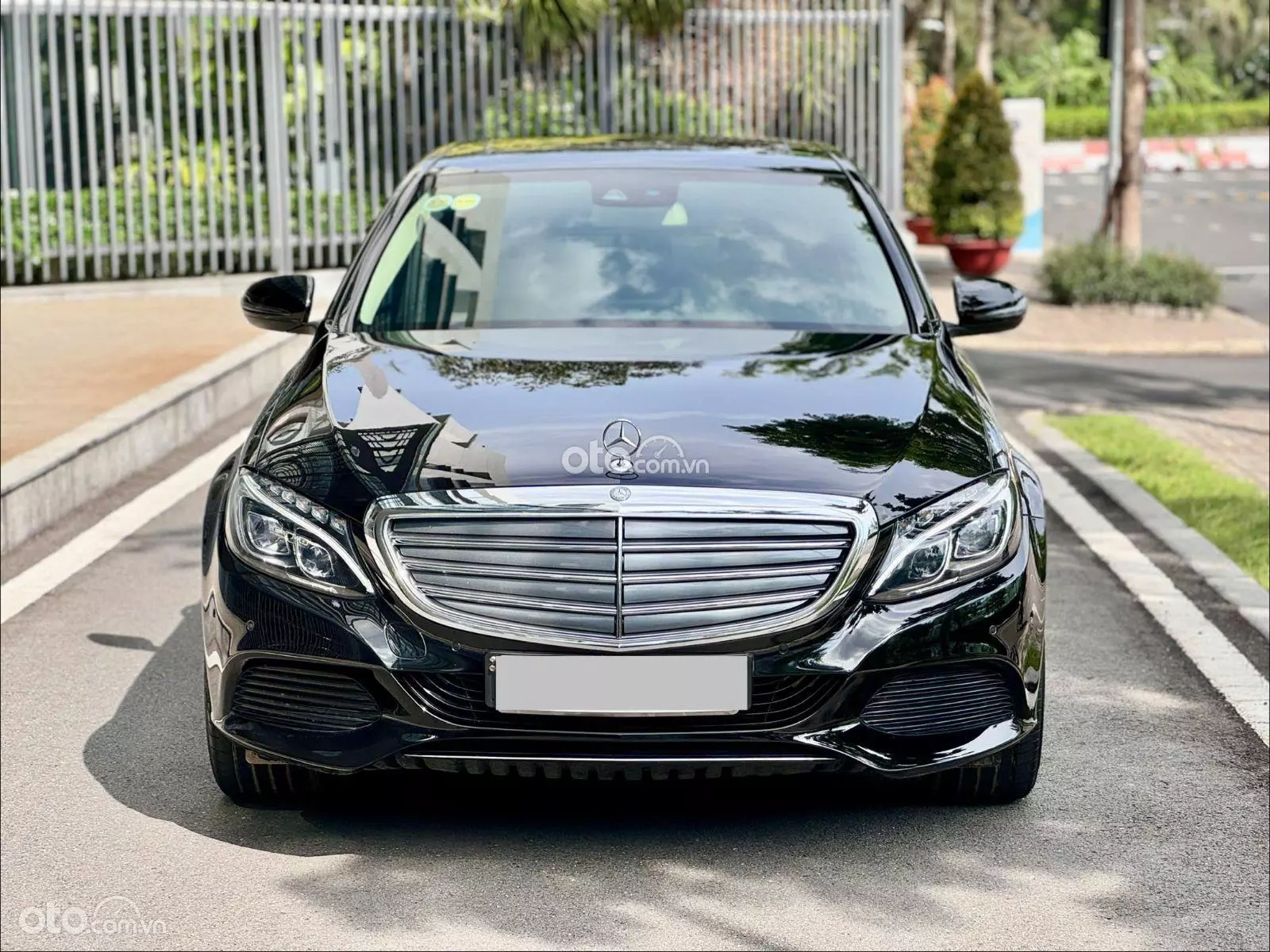 2016 Mercedes-Benz C250 Exclusive