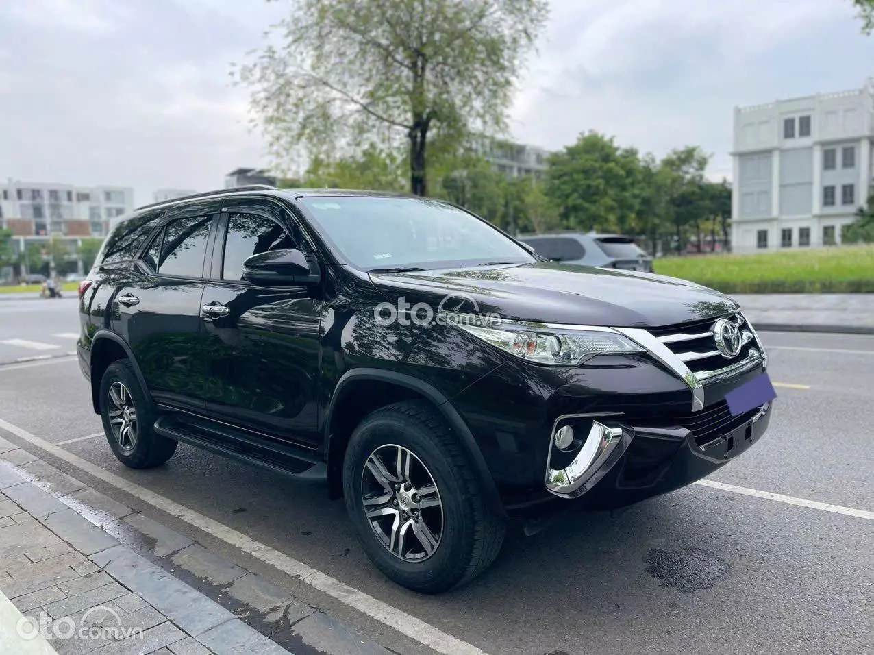 2018 Toyota Fortuner 2.4 AT 4x2 Legender