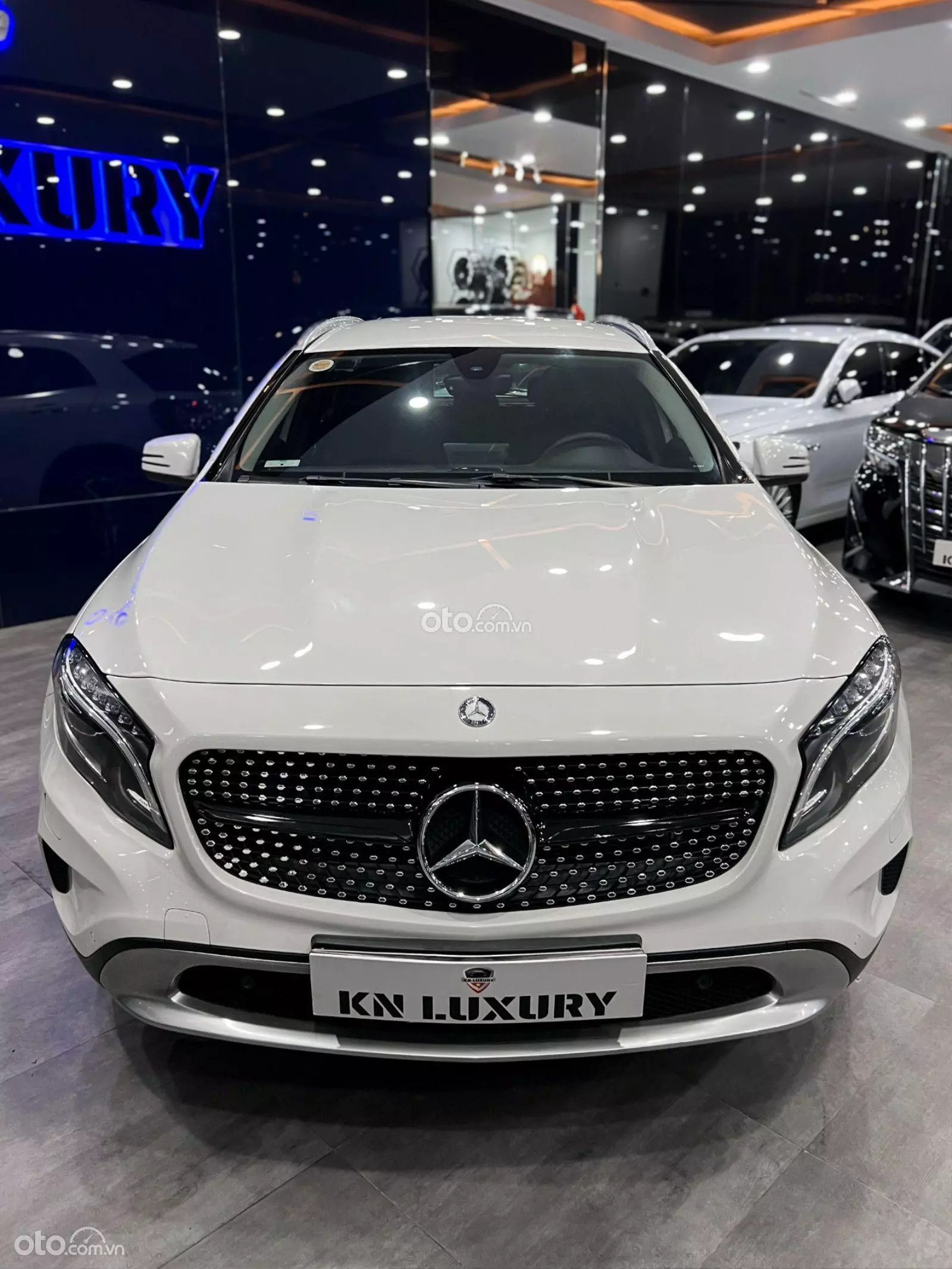2016 Mercedes-Benz GLA 200 1.6 I4