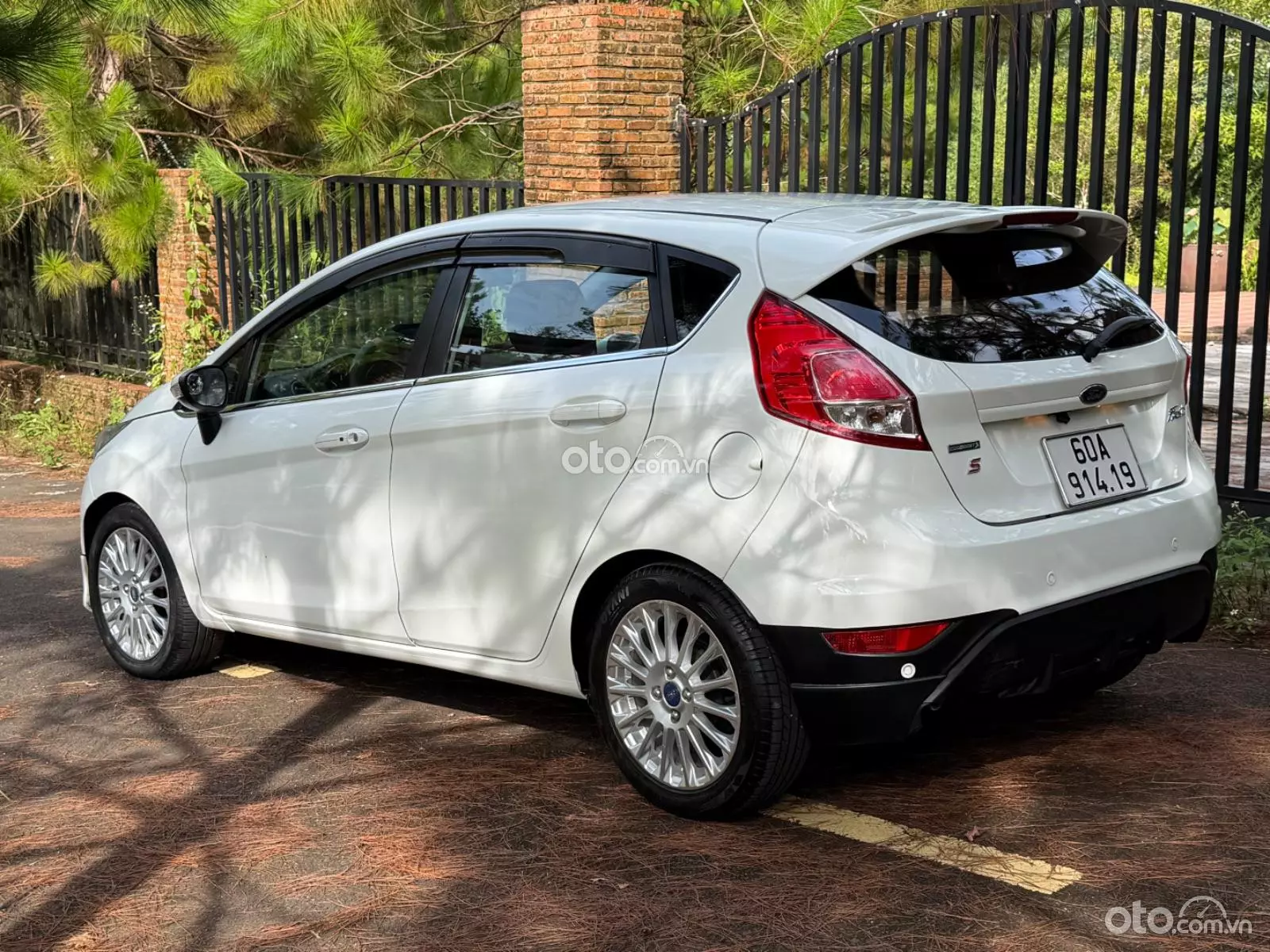 2014 Ford Fiesta Titanium 1.0 AT EcoBoost - ảnh nhỏ 10