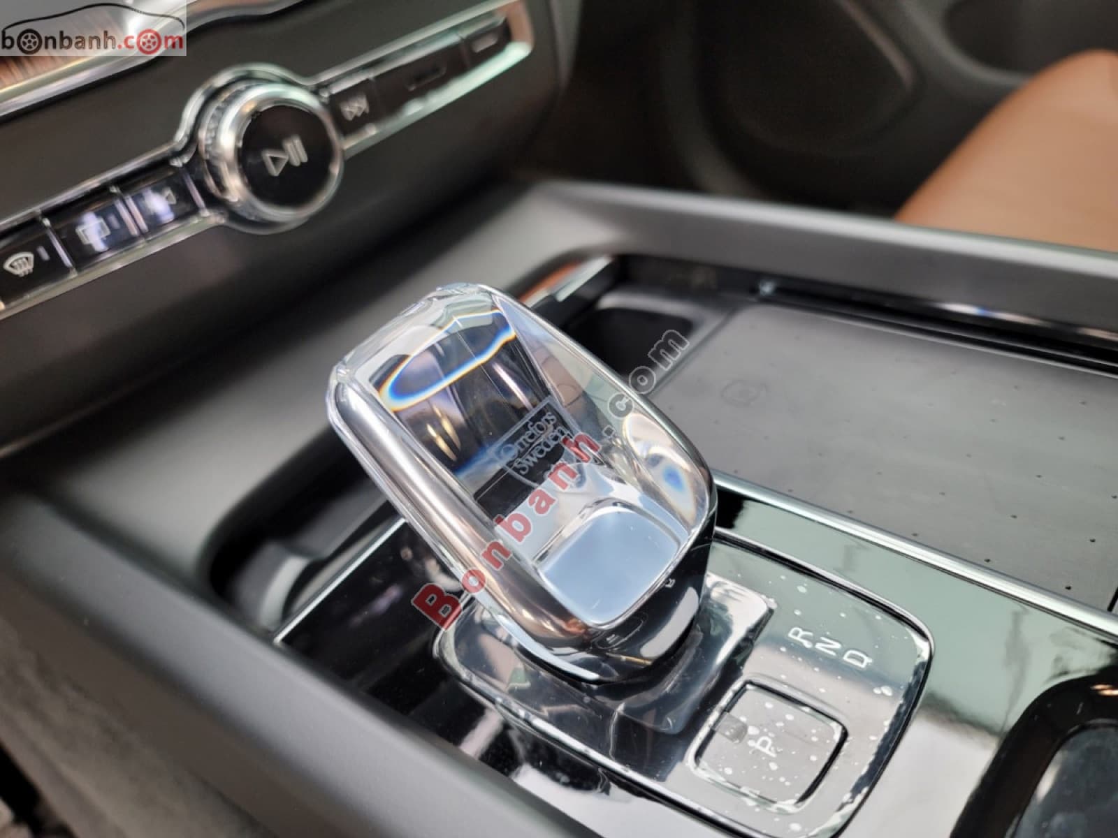 2025 Volvo XC60 Ultra B6 AWD - ảnh nhỏ 8