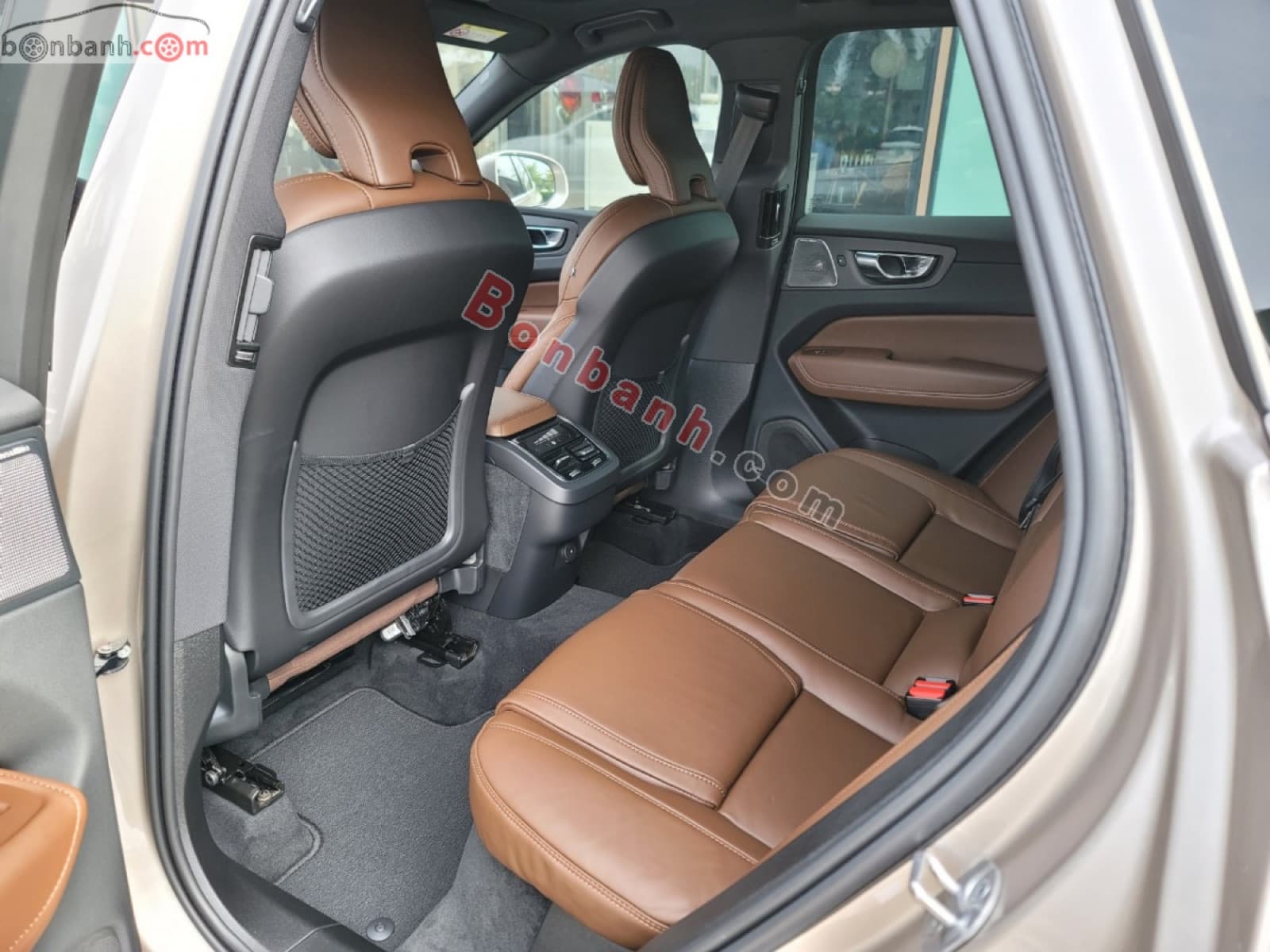 2025 Volvo XC60 Ultra B6 AWD - ảnh nhỏ 10
