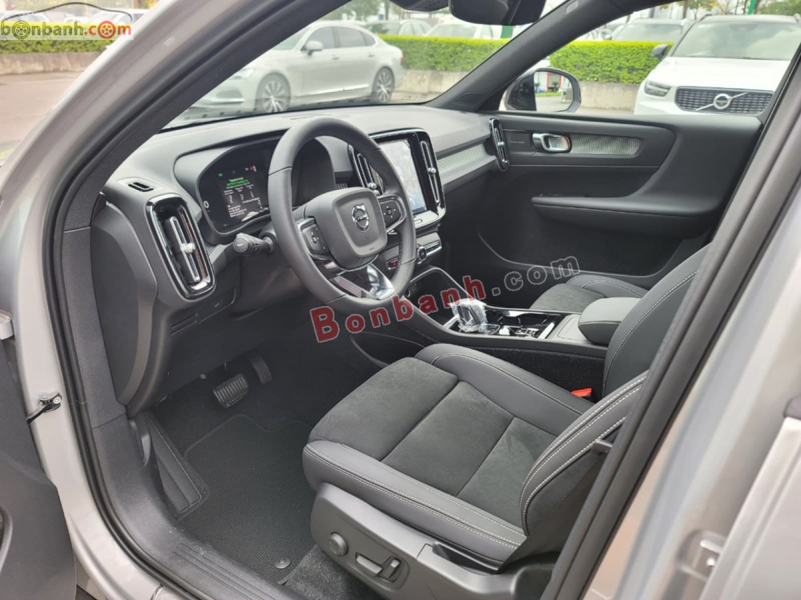 2025 Volvo XC40 Ultra B5 AWD - ảnh nhỏ 6