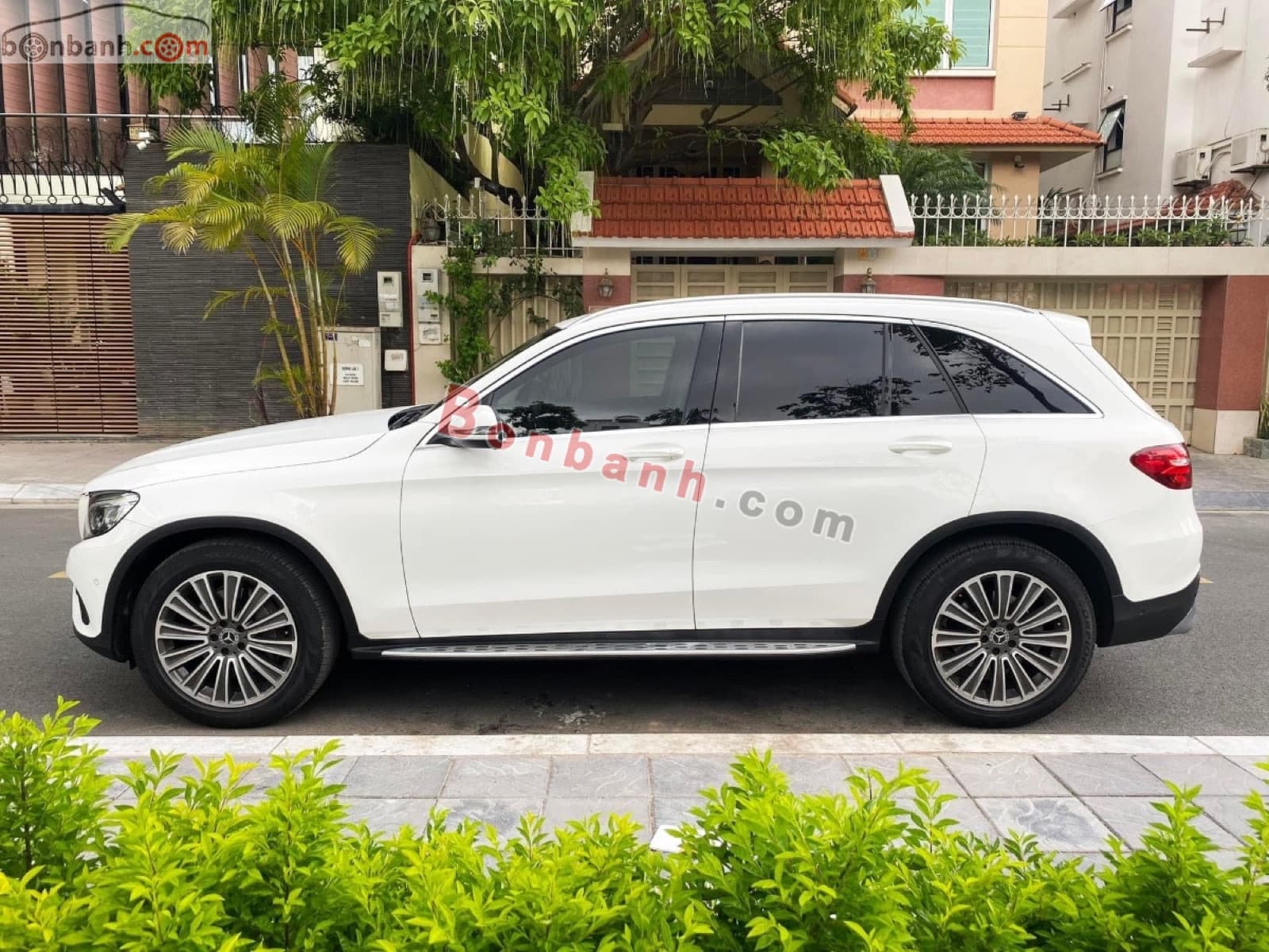 2019 Mercedes-Benz GLC 250 4Matic - ảnh nhỏ 4