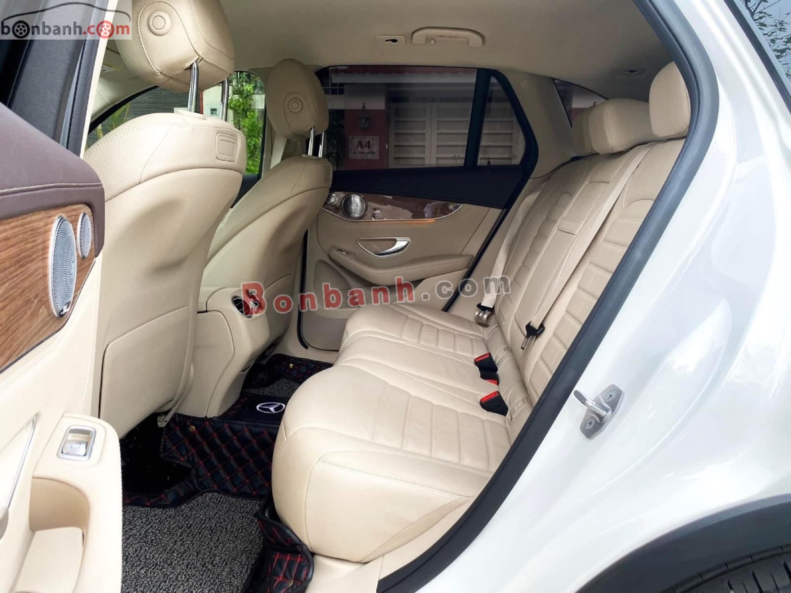 2019 Mercedes-Benz GLC 250 4Matic - ảnh nhỏ 8
