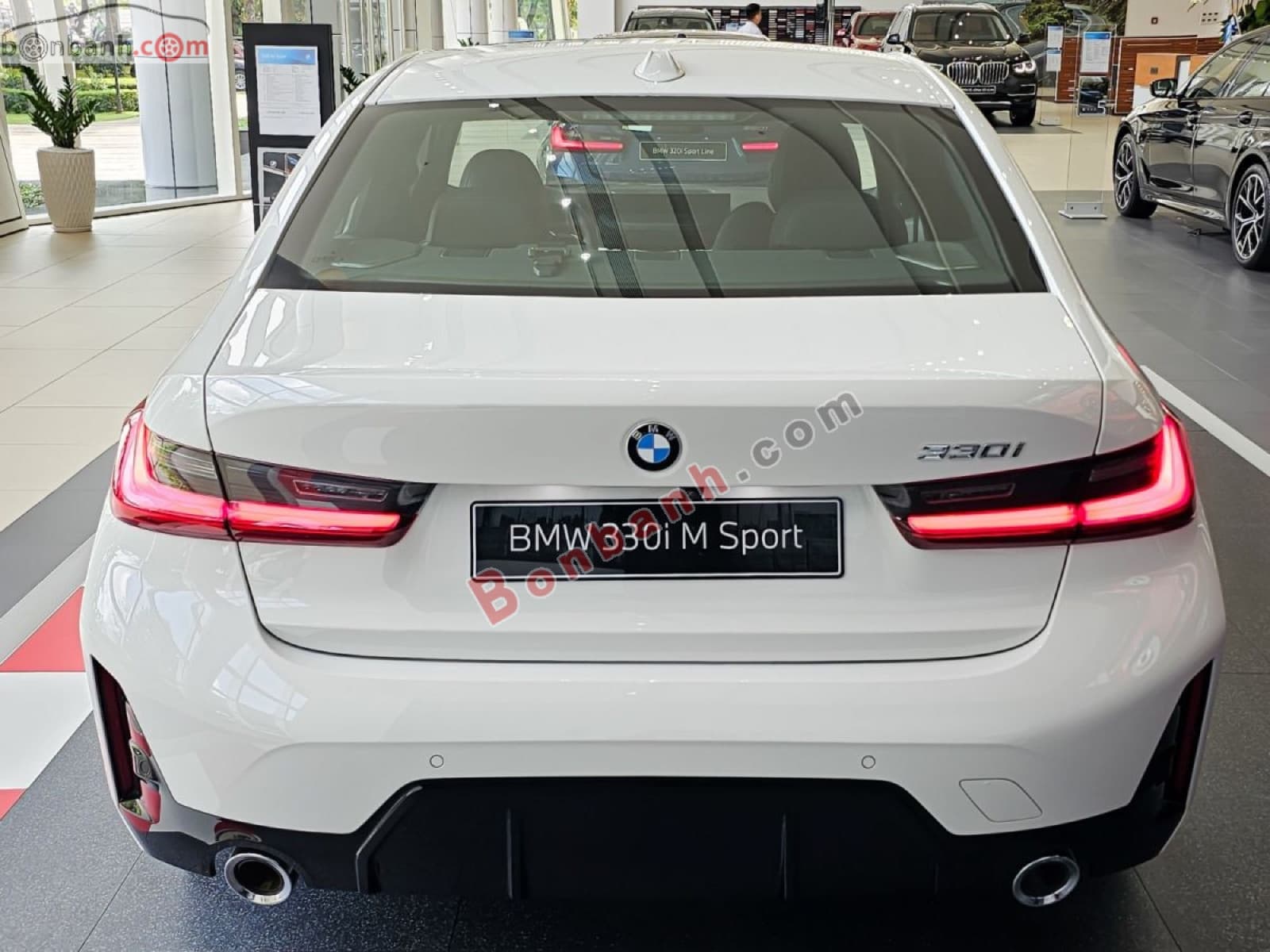 2025 BMW 3 Series 330i M Sport - ảnh nhỏ 5