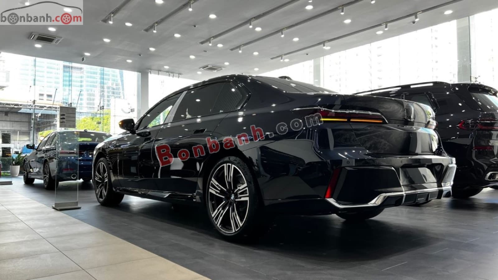 2025 BMW 7 Series 735i M Sport - ảnh nhỏ 3