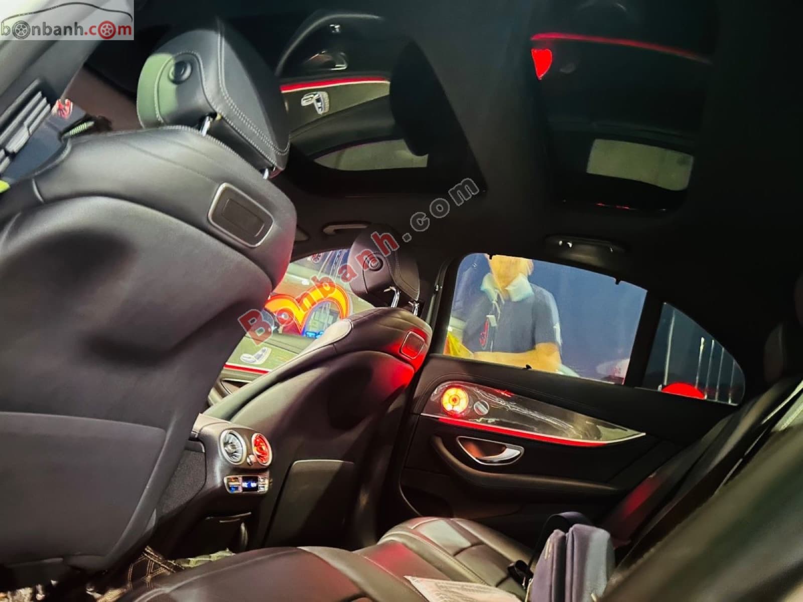 2019 Mercedes-Benz E class E300 AMG - ảnh nhỏ 8