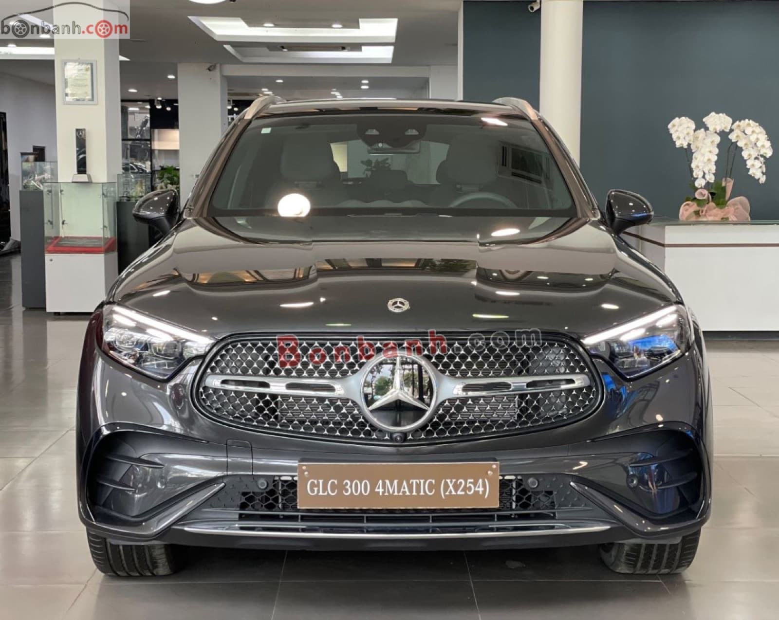 2025 Mercedes-Benz GLC 300 4Matic