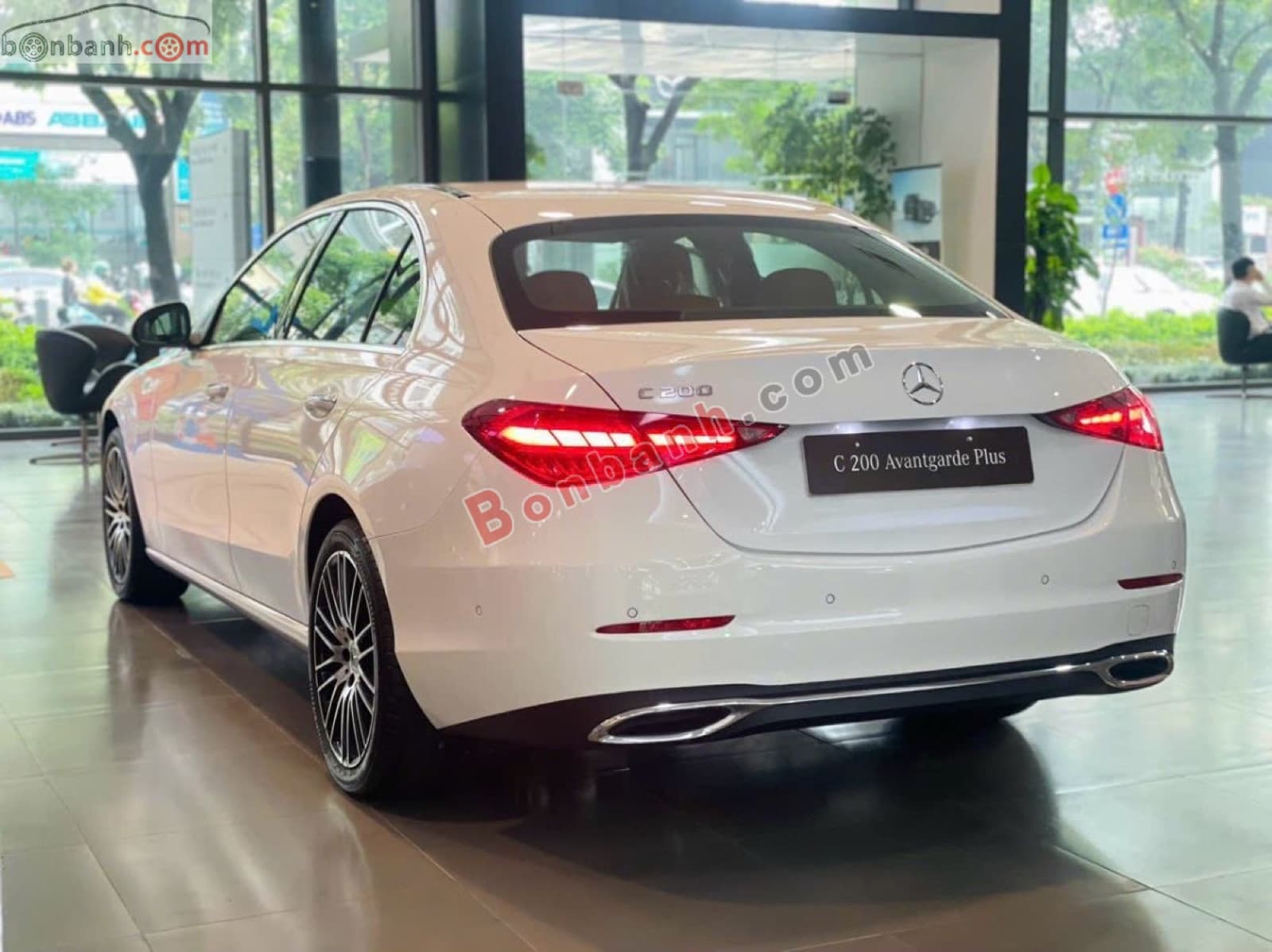 2023 Mercedes-Benz C class C200 Avantgarde Plus - ảnh nhỏ 4